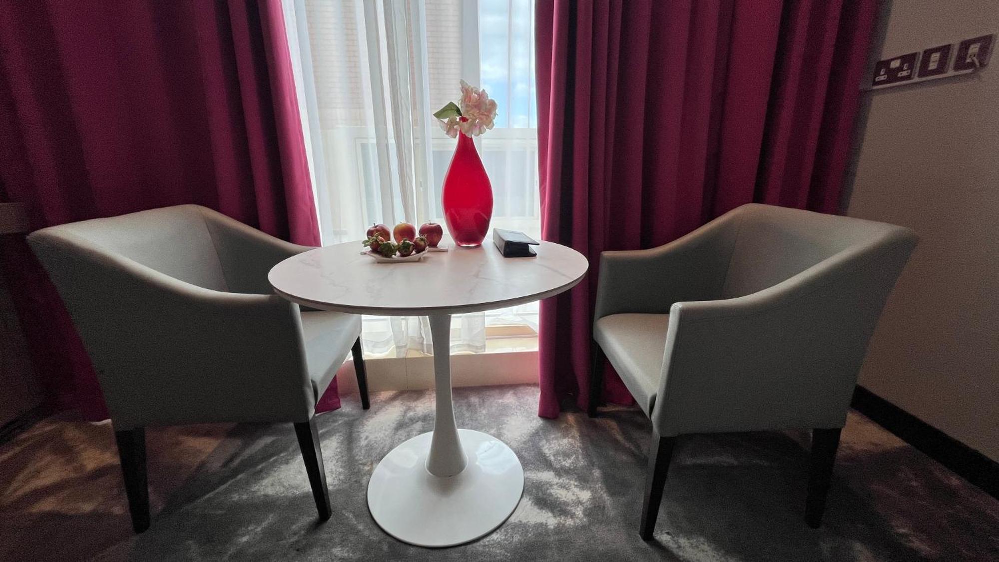 Fortune Atrium Hotel Дубай Екстериор снимка