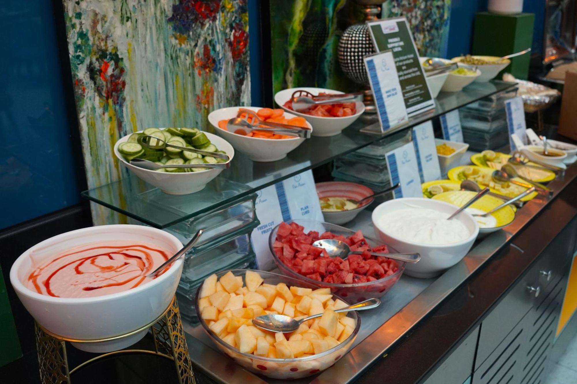 Fortune Atrium Hotel Дубай Екстериор снимка